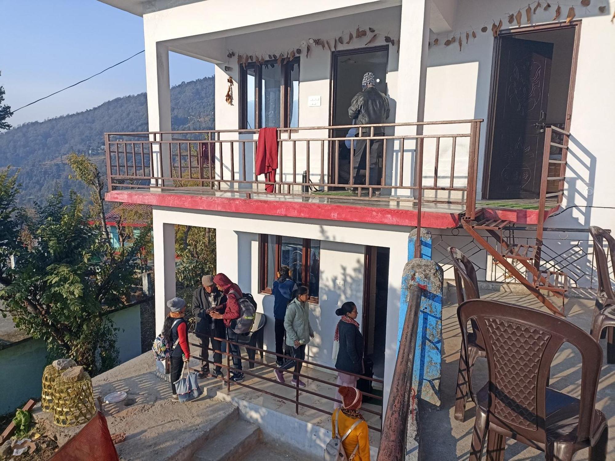 Mayur Homestay Ukhimath Exteriör bild