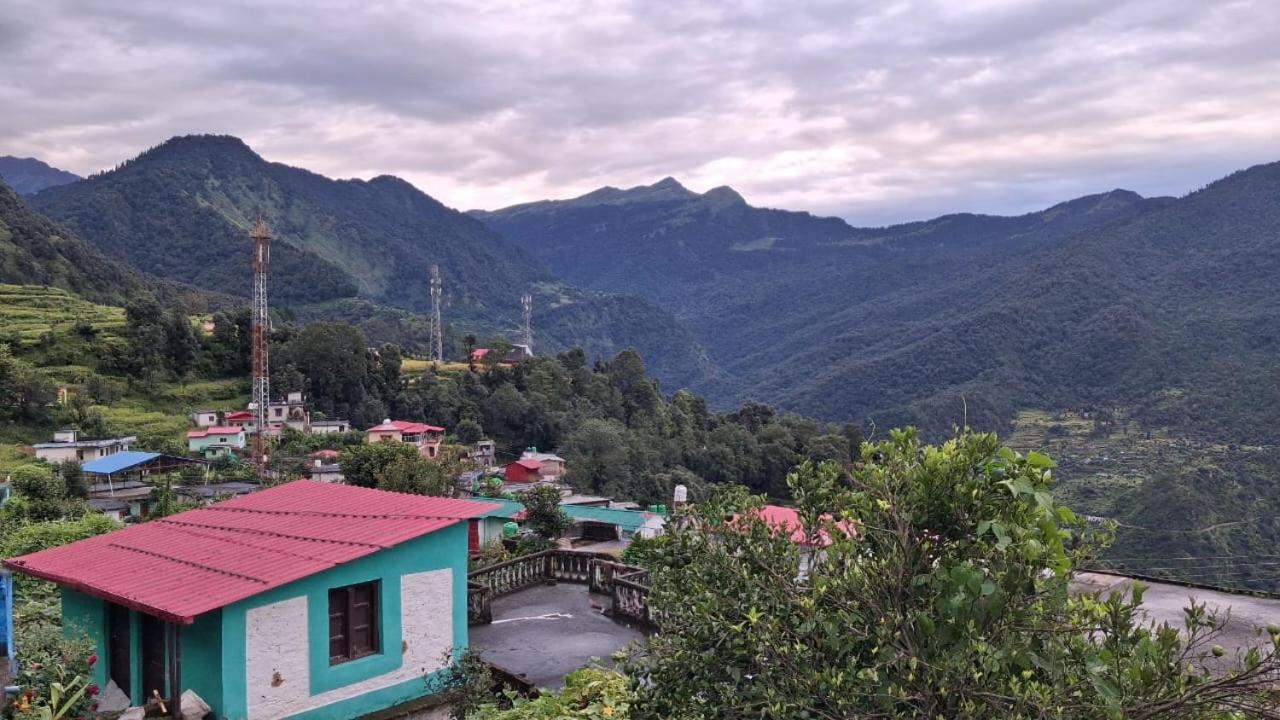 Mayur Homestay Ukhimath Exteriör bild