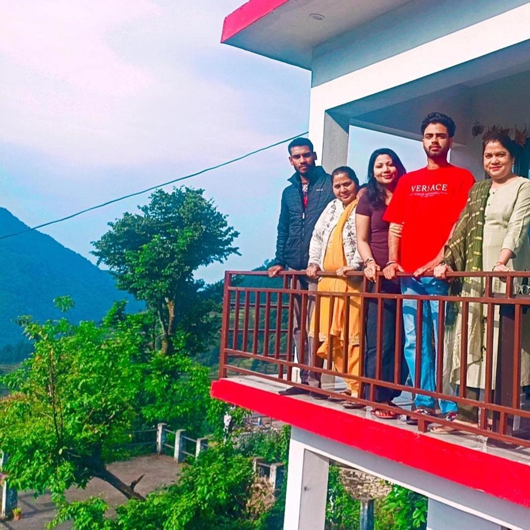 Mayur Homestay Ukhimath Exteriör bild